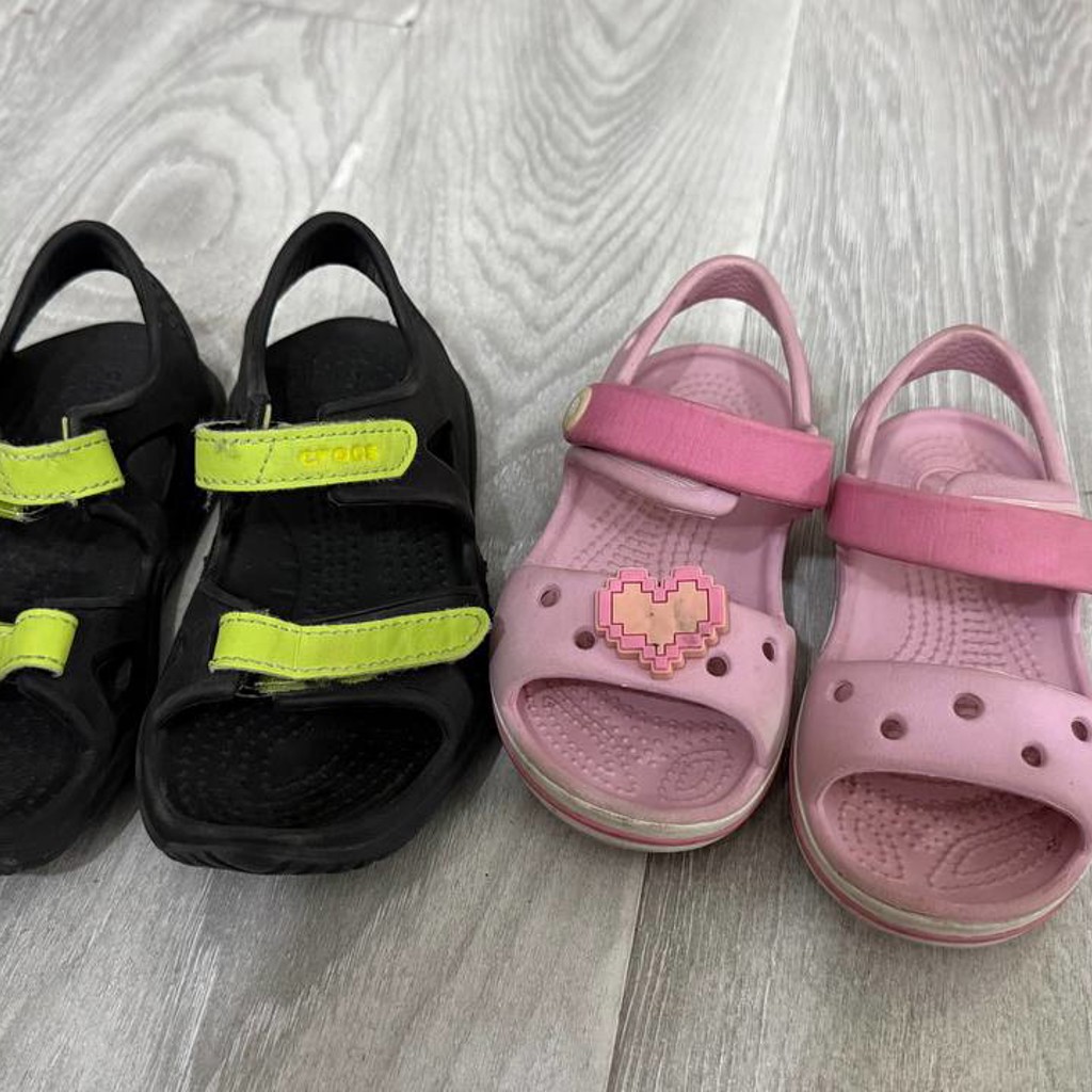 Сандалии Crocs черные