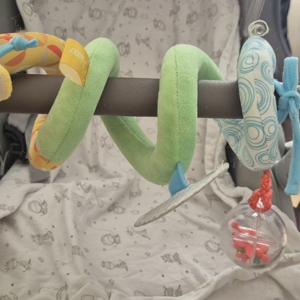 Игрушка chicco на коляску