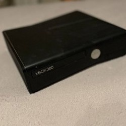 Xbox 360 Slim - фото 7