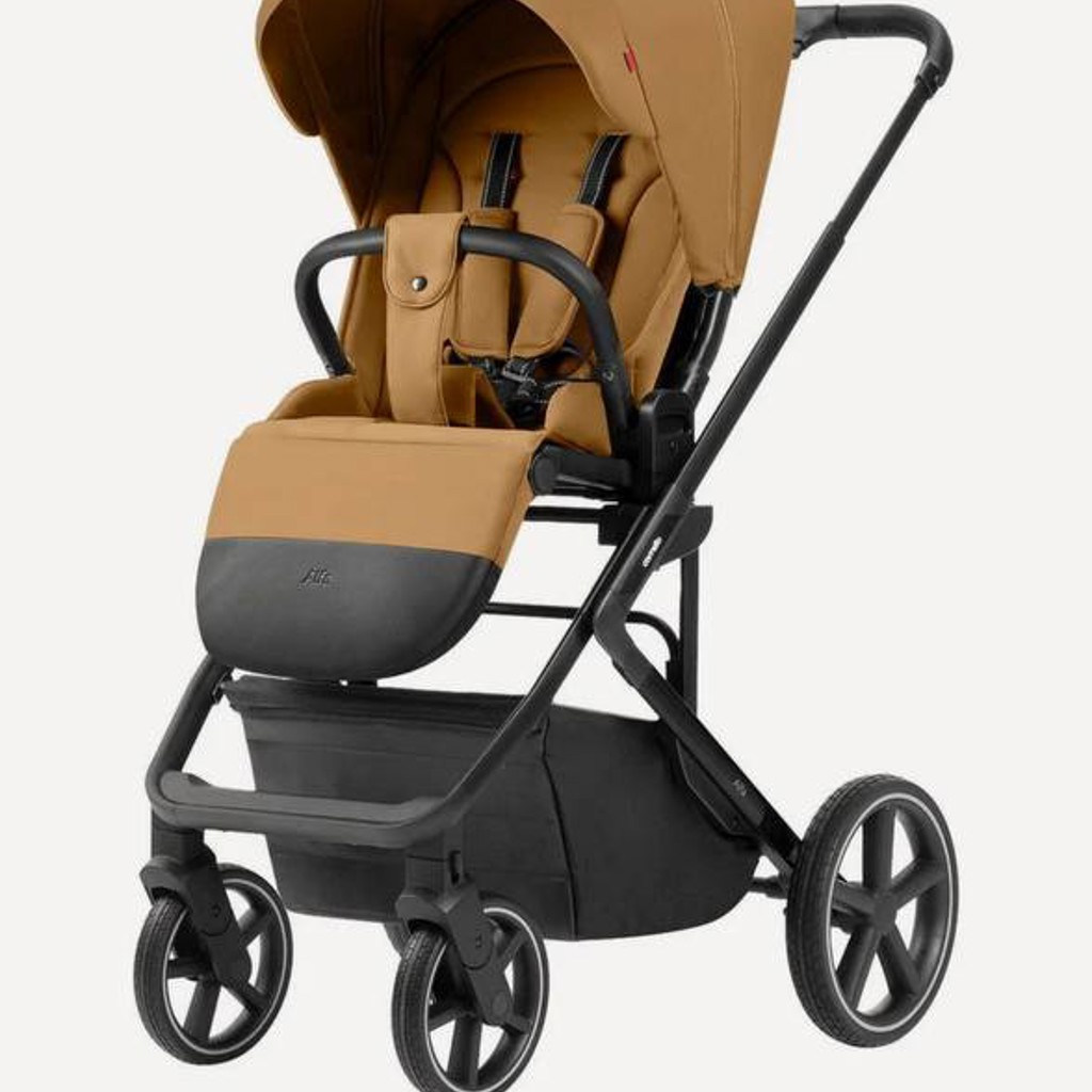 Коляска прогулочная Carrello Alfa Honey Beige