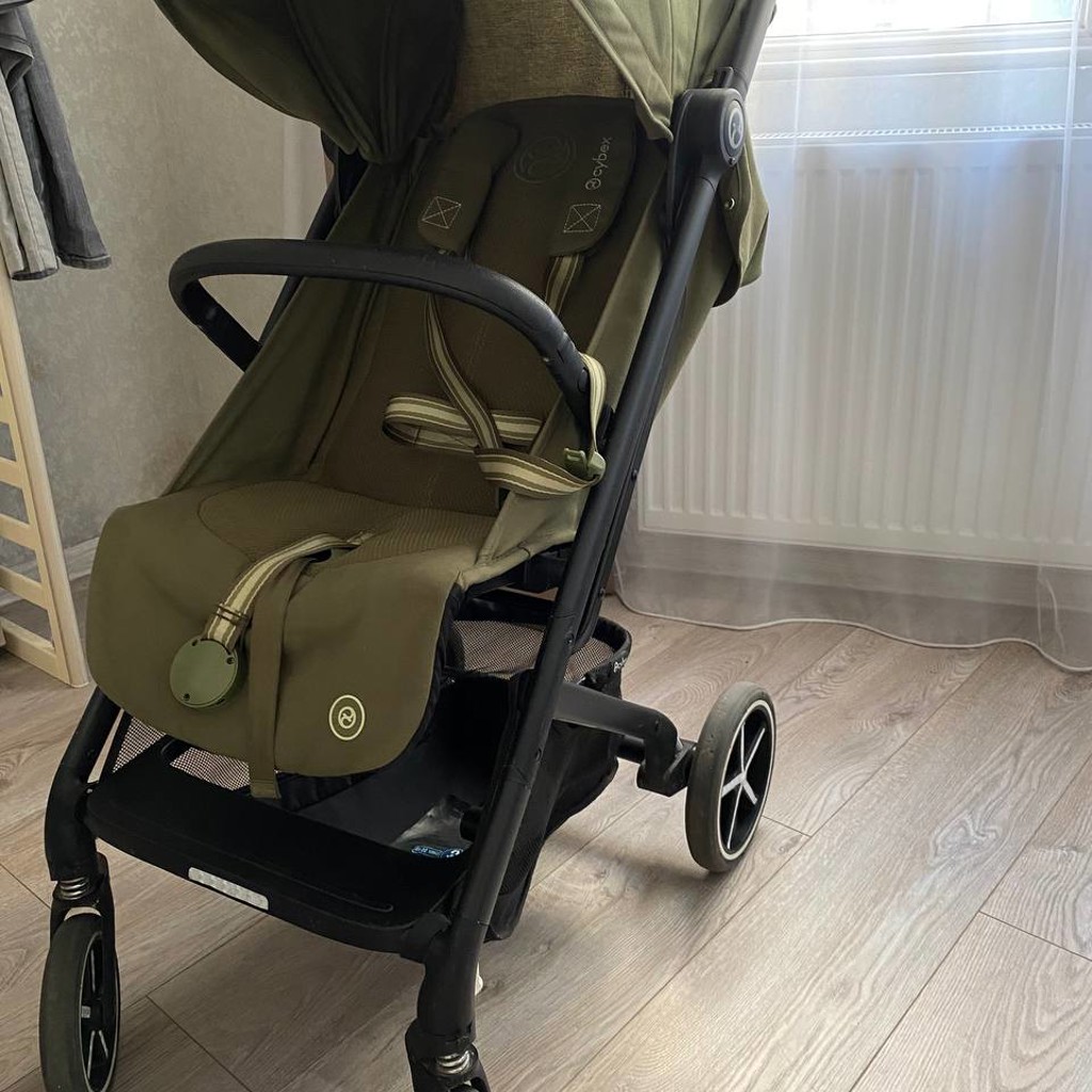 Коляска Cybex Beezy