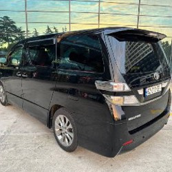 Toyota Vellfire - фото 4