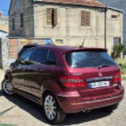 Mercedes Benz B200 - фото 5