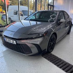 Toyota Camry - фото 2