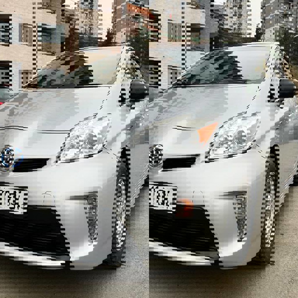 Toyota Prius (Gen 3)