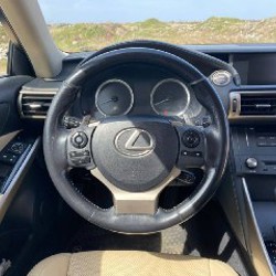 Lexus IS 250 - фото 2