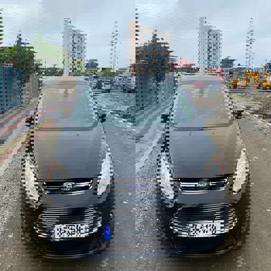 Автомобиль