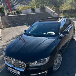 Lincoln MKZ Hybrid 2017 - фото 2