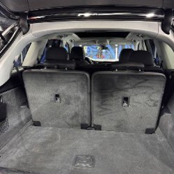 Audi Q7 - фото 8