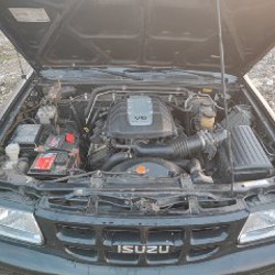 Isuzu Rodeo LS 4х4 - фото 6
