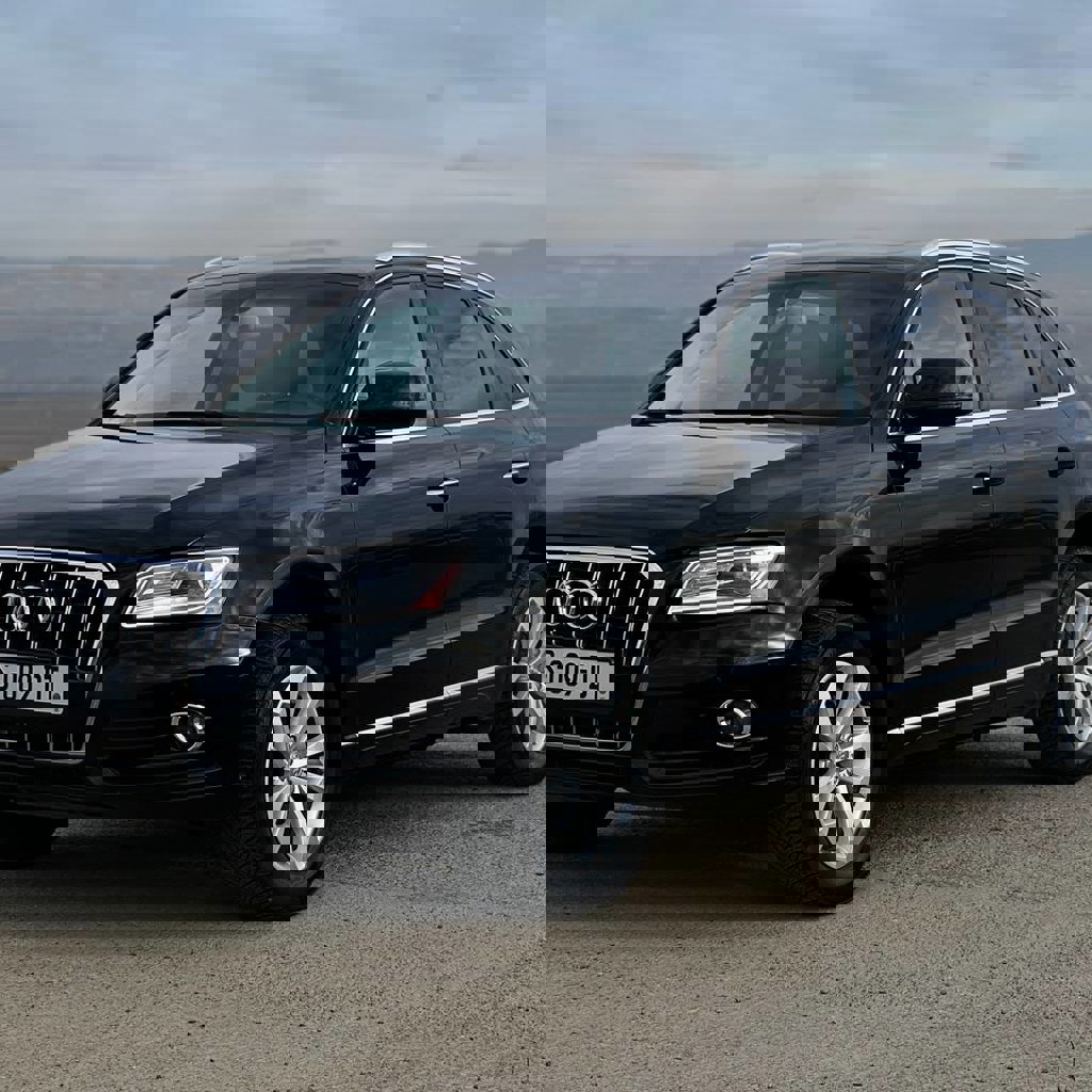 AUDI Q5 PREMIUM PLUS