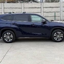 Автомобиль Toyota - фото 3