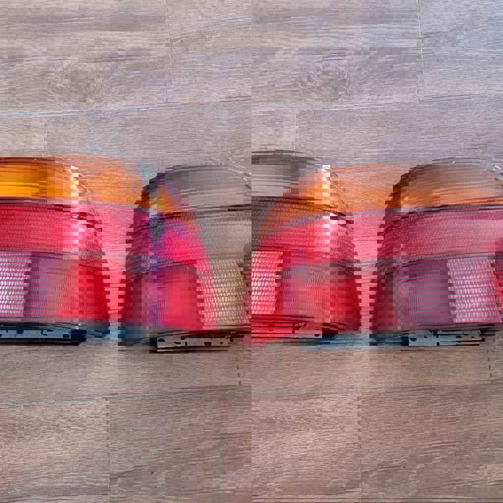 Стопы, поворотники и фара