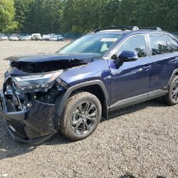 Toyota RAV4 - фото 3