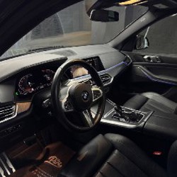 BMW X5 xDrive40i - фото 8