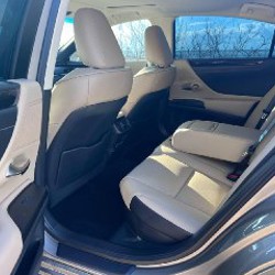 Lexus ES300H - фото 10