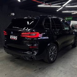 BMW X5 xDrive40i - фото 6