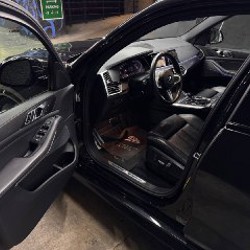 BMW X5 xDrive40i - фото 9