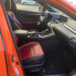 Lexus NX300h F Sport - фото 8