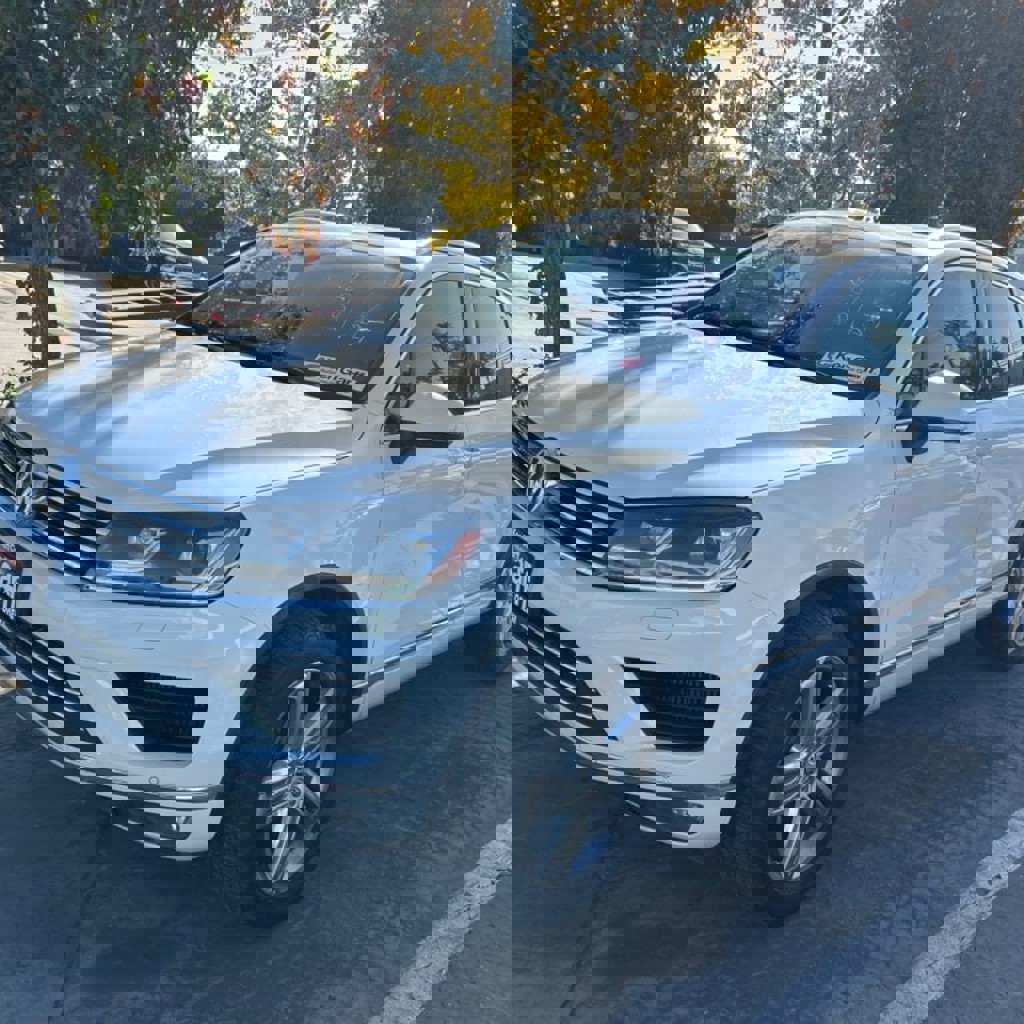 Volkswagen Touareg Executive 3.0 TDI