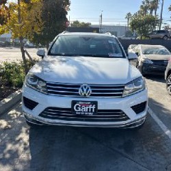 Volkswagen Touareg Executive 3.0 TDI - фото 3