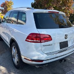 Volkswagen Touareg Executive 3.0 TDI - фото 4