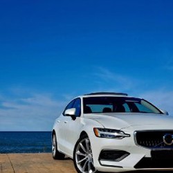 VOLVO S60 - фото 3