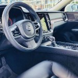 VOLVO S60 - фото 8