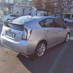 Toyota Prius - фото 3