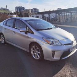 Toyota Prius - фото 4