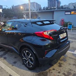 Toyota C-HR - фото 7