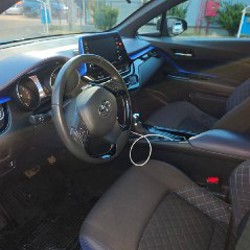 Toyota C-HR - фото 9