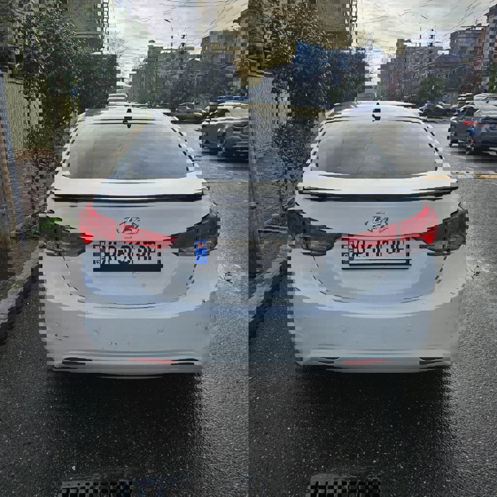 Автомобиль