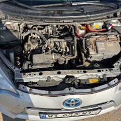 Toyota Prius C - фото 9