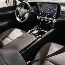 LEXUS RX350h - фото 7