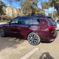 BMW X7 - фото 3