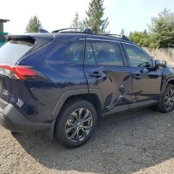 Toyota RAV4 - фото 3