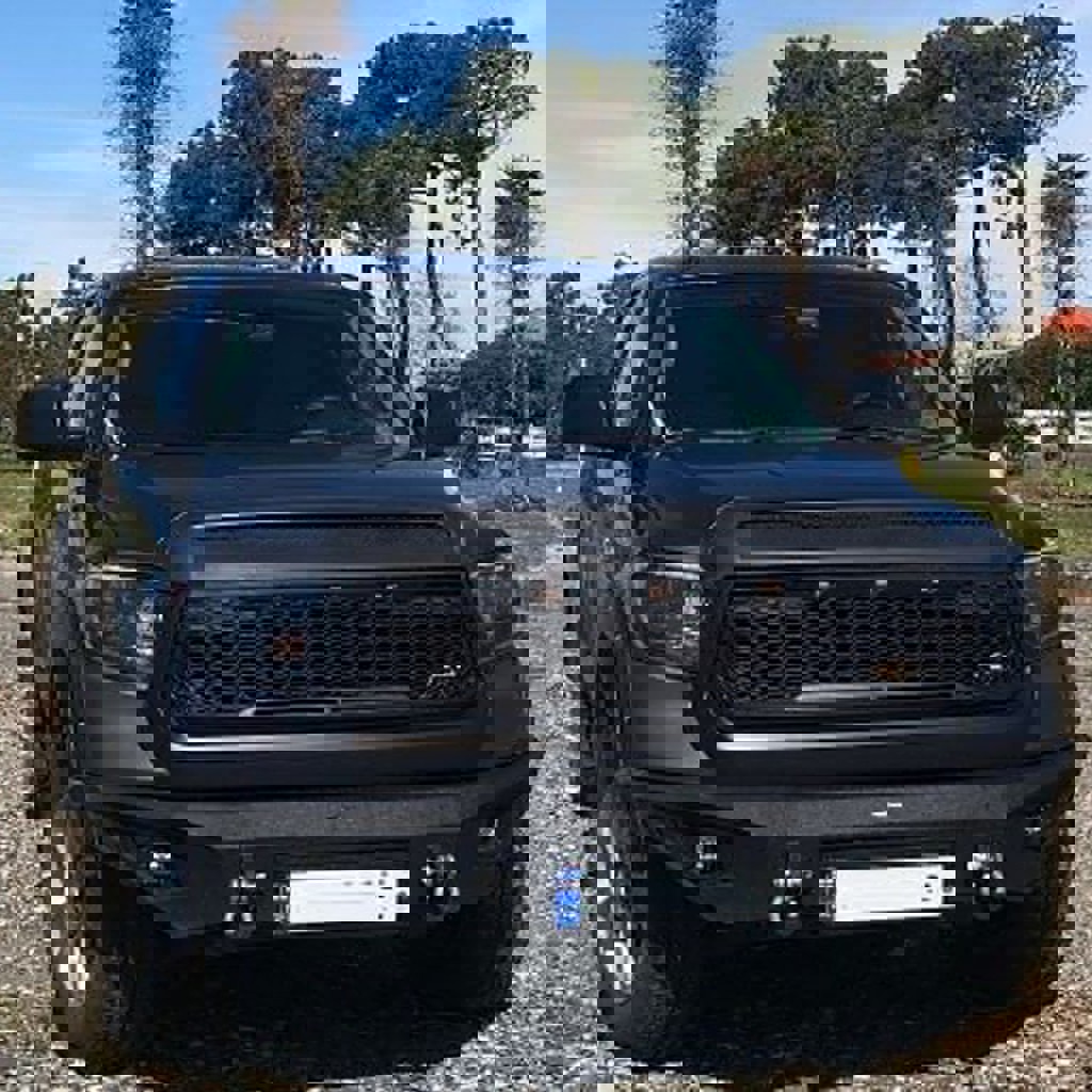 Toyota Tundra 2016г. Crewmax