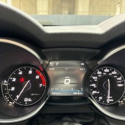 Alfa Romeo Stelvio Sport - фото 3