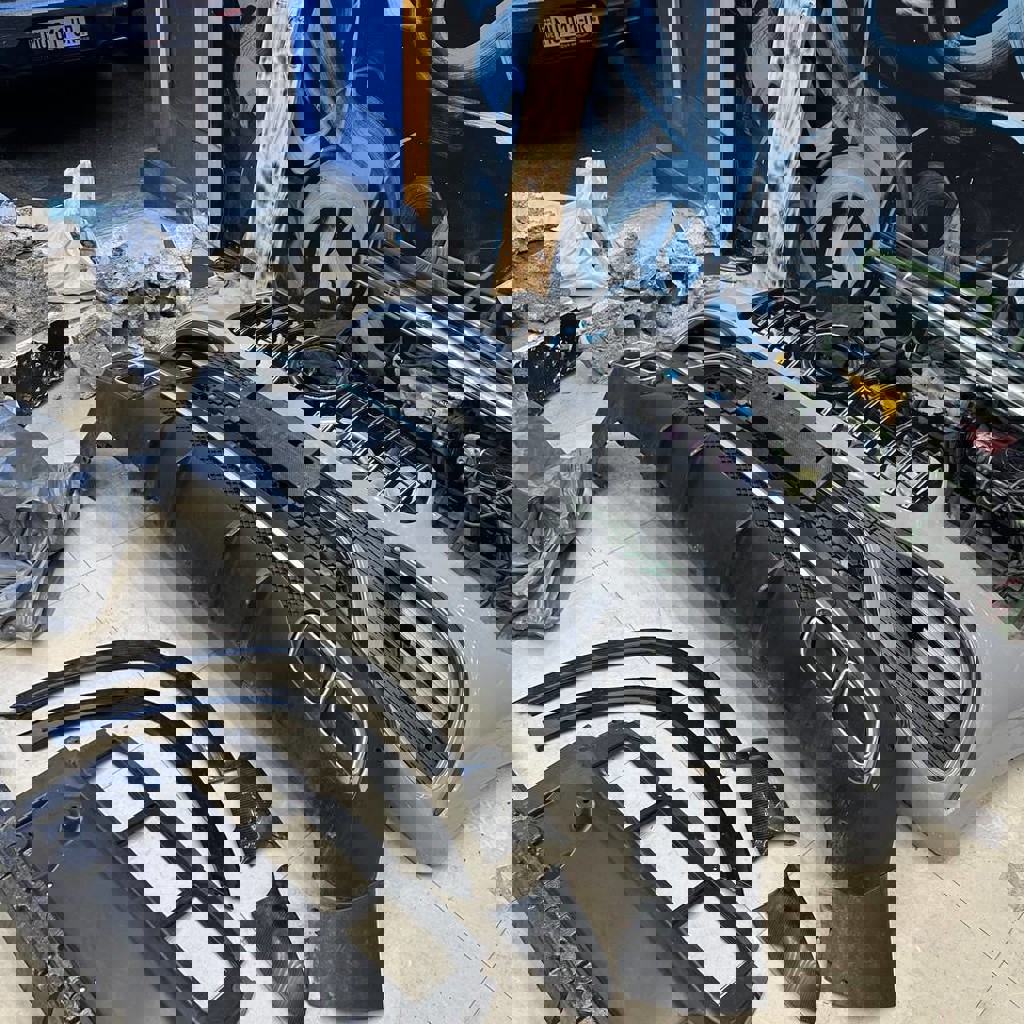 Бампер передний Mercedes GLE