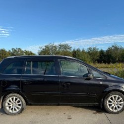 Opel Zafira B - фото 4