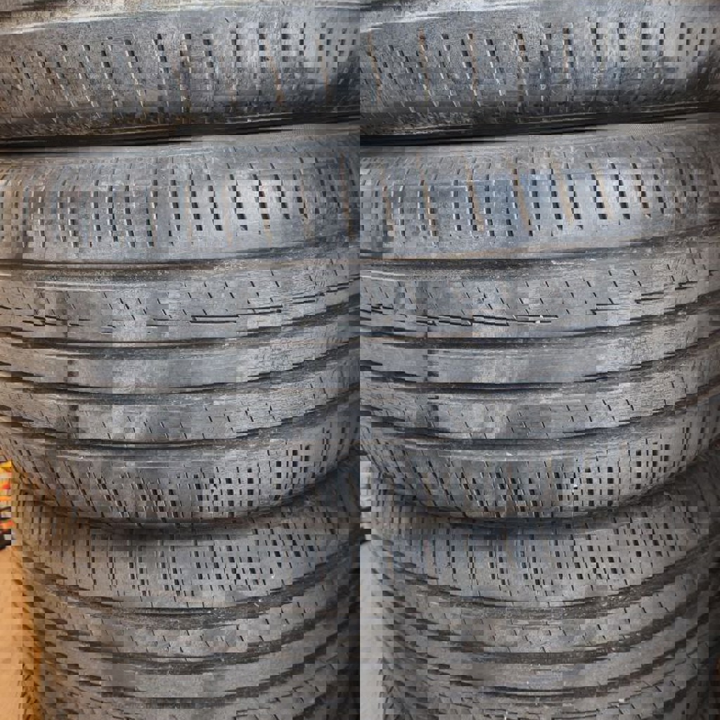 Комплект шин Yokohama BluEarth-A AE50