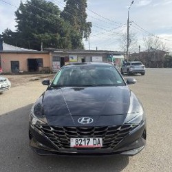 Hyundai Elantra Limited - фото 2