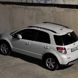 Suzuki sx4 - фото 2