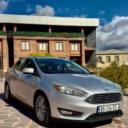 Ford Focus - фото 4