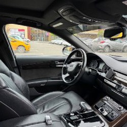 Audi A8L - фото 2