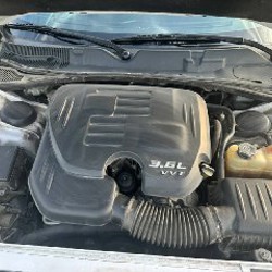 Dodge Challenger - фото 2