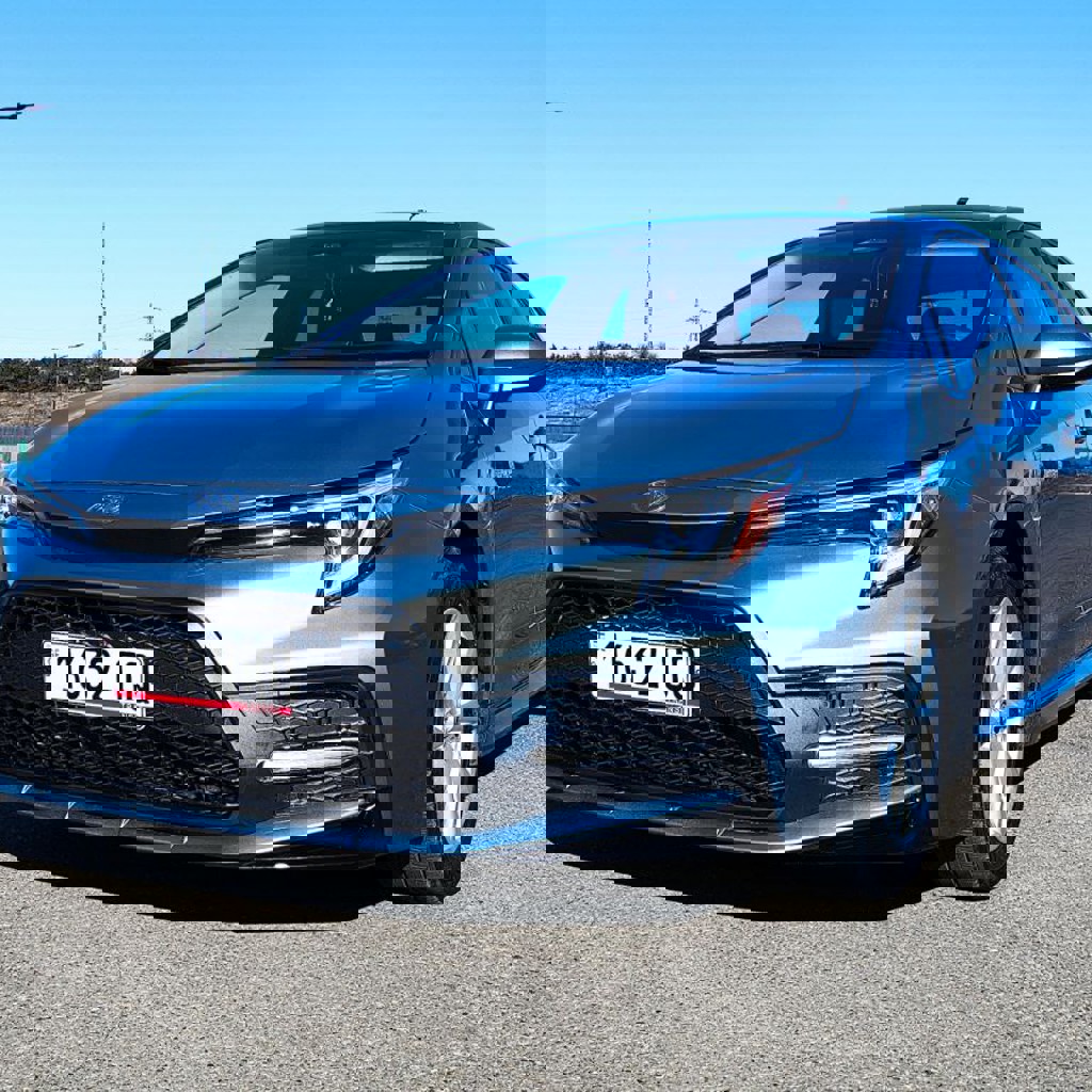 TOYOTA COROLLA HYBRID