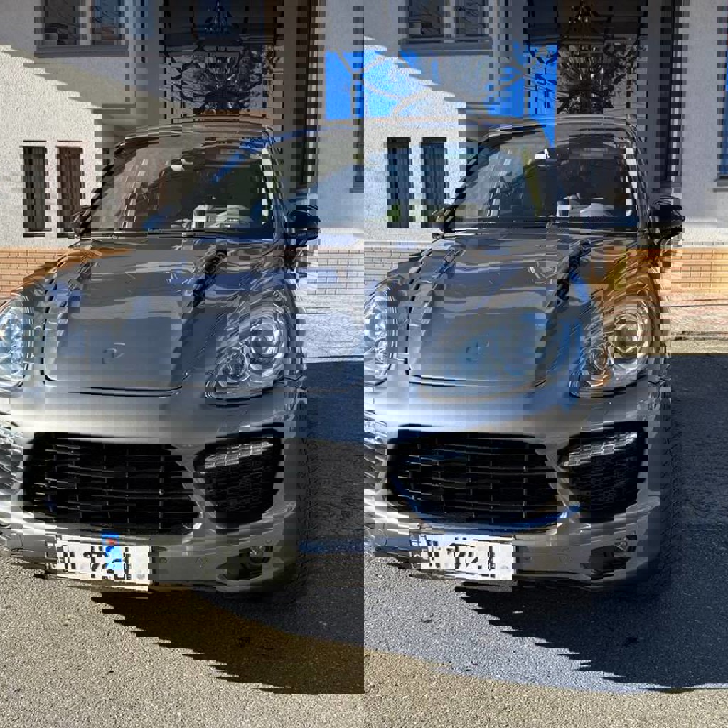 Гибридный автомобиль