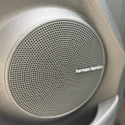 Hyundai Kona Limited - фото 6